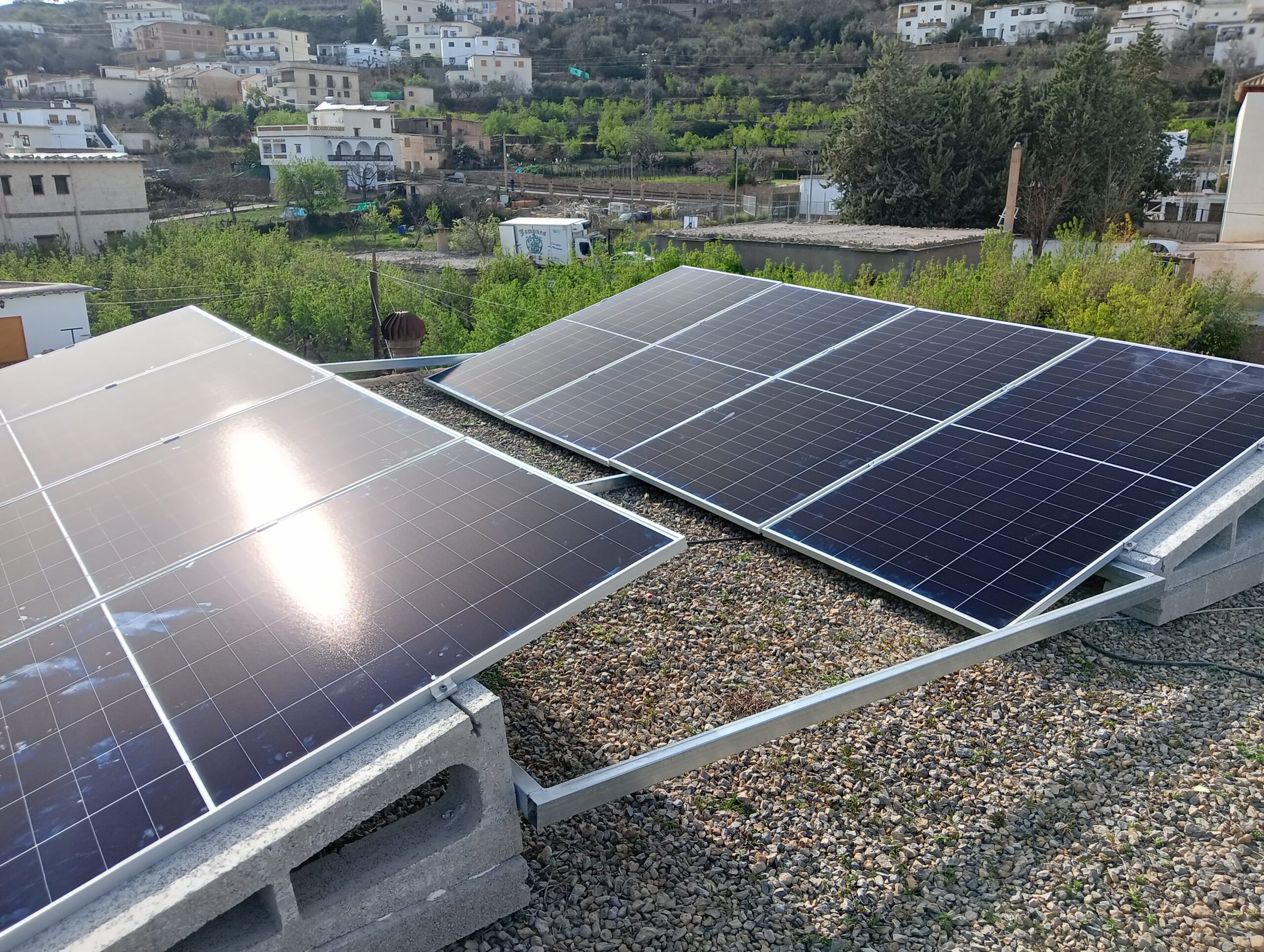 Autoconsumo Fotovoltaico De 4 KW En Las Alpujarras